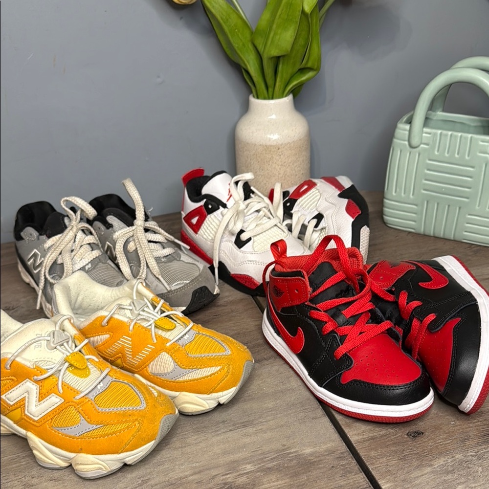 SOLD Jordan / New Balance Bundle